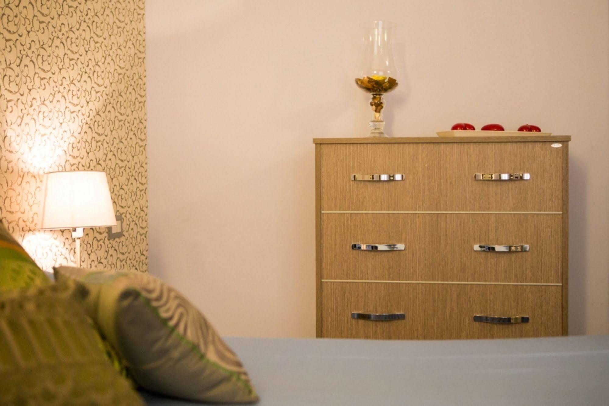 Mikale Rooms Roma Eksteriør bilde